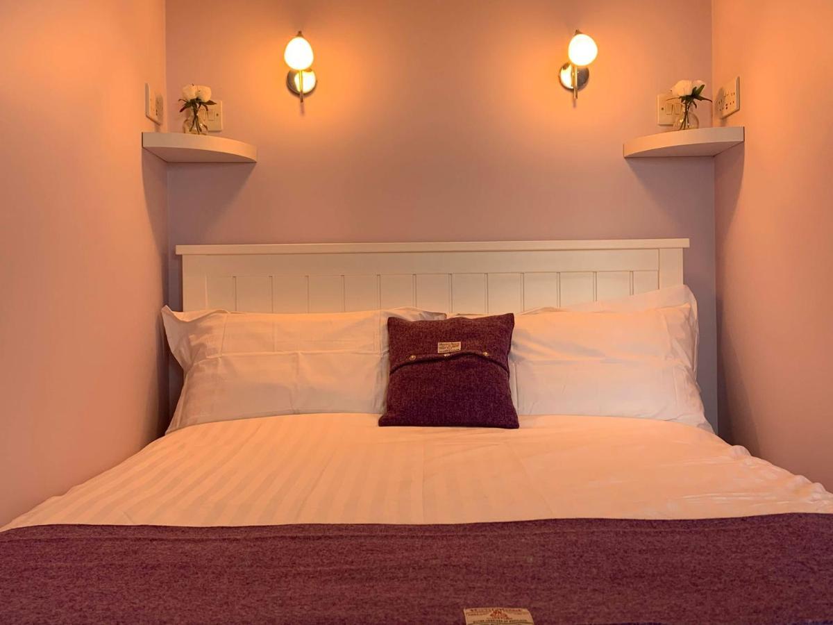 Hebridean Holiday Cabins Breasclete 외부 사진